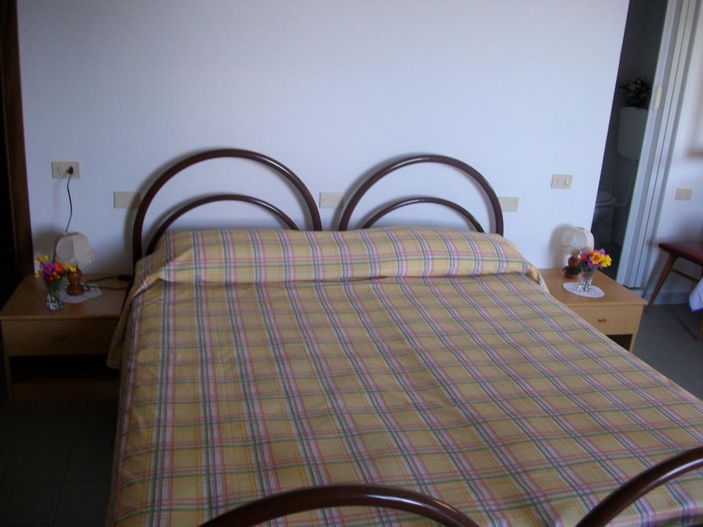 Hotel Alberta Massa  Ruang foto