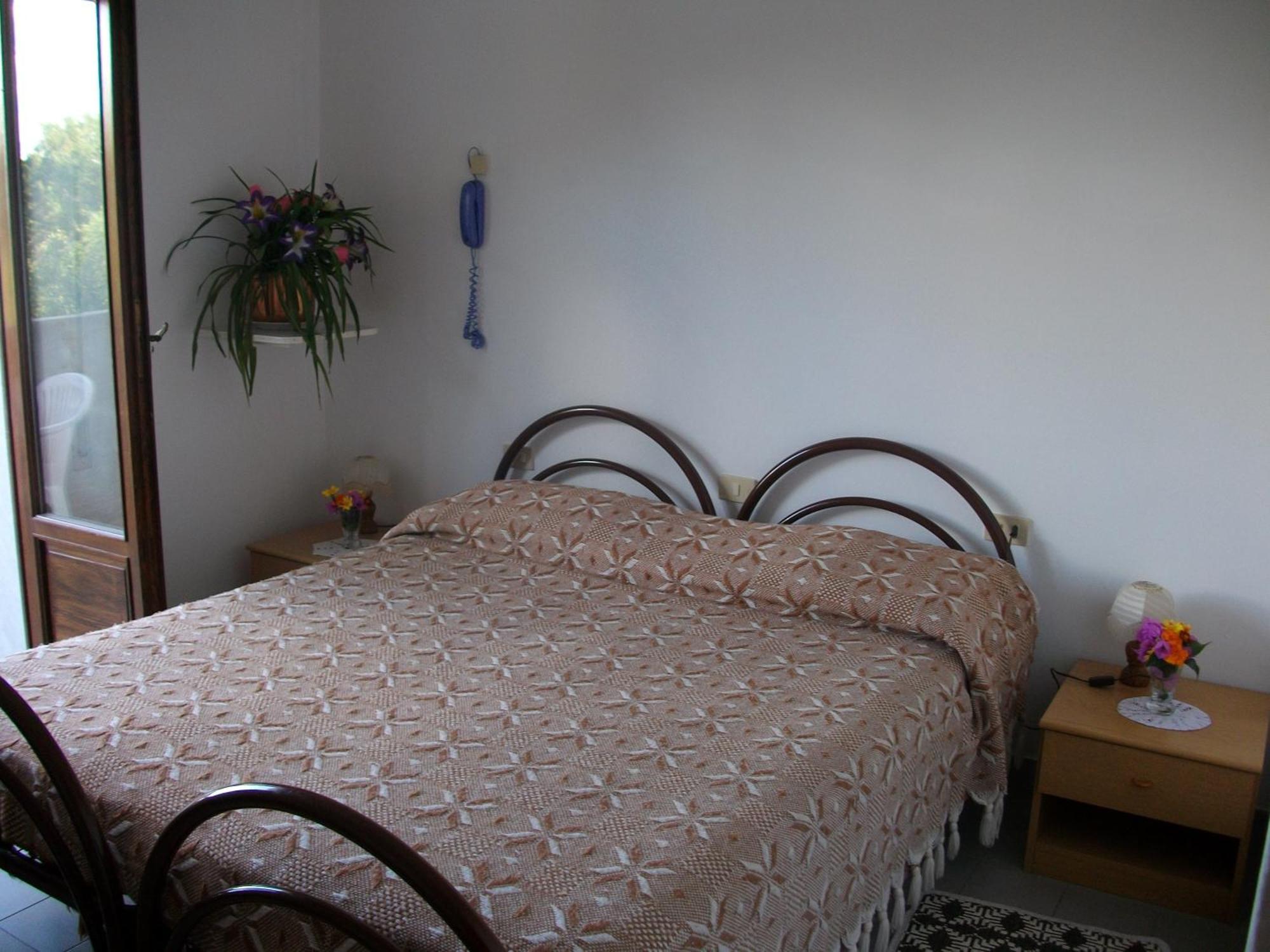 Hotel Alberta Massa  Bagian luar foto